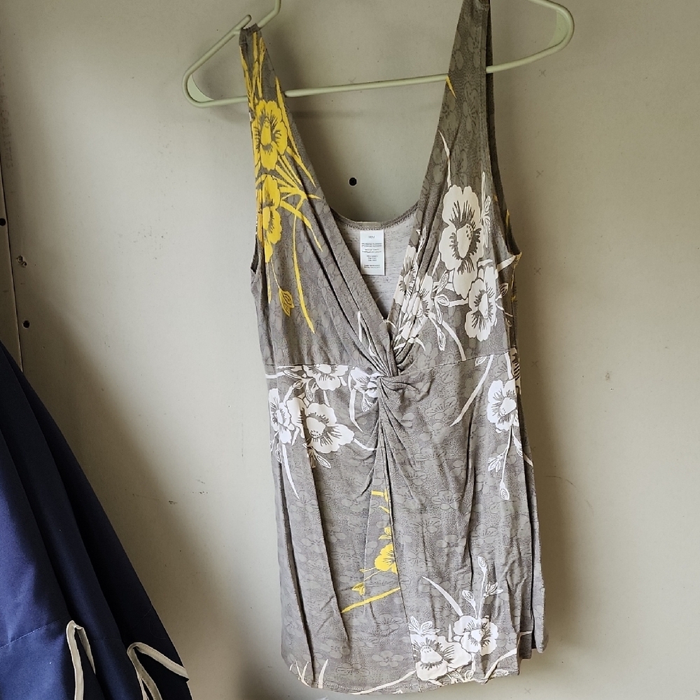 5 For $15 Avon Gray and Yellow Asymmetrical Wrap Tank Top